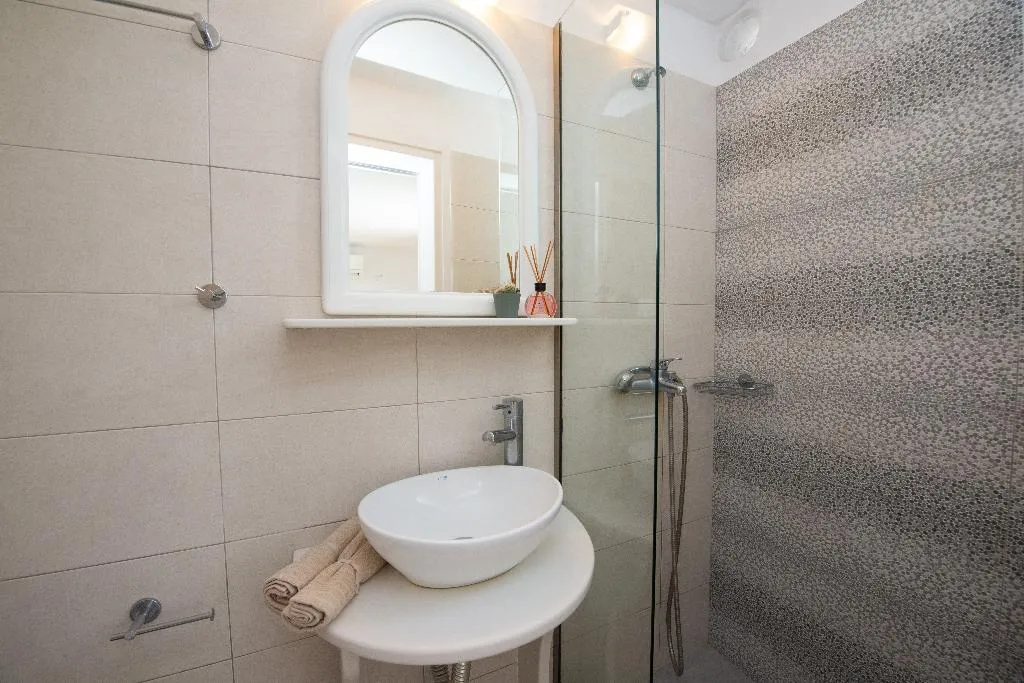 DOUBLE STANDARD Room, Boutique Di Vito, Mykonos