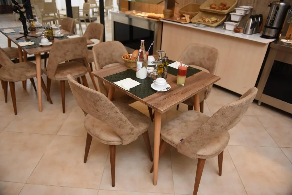 Restaurant, Downtown Tunis Hotel, Tunisia