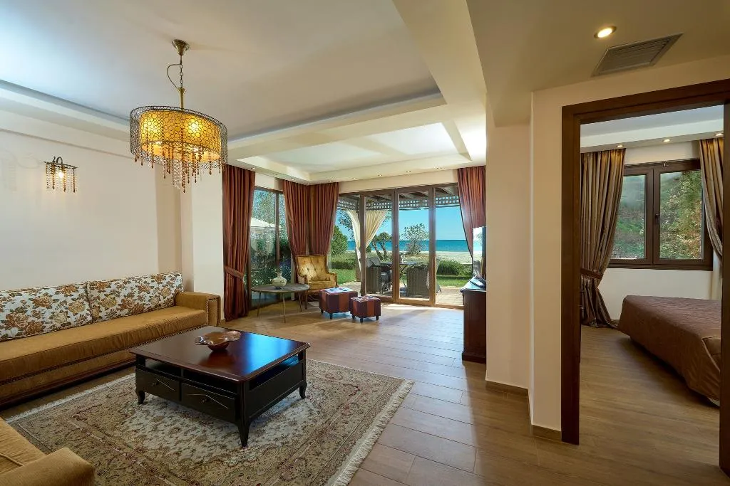 SUITE STANDARD Room, Mediterranean Village Hotel & Spa, Thessaloniki