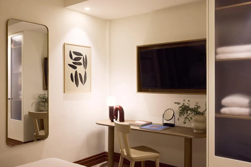 DOUBLE DELUXE Room, A for Athens, Athens