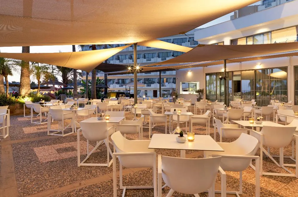 Bar, St George Beach Hotel & Spa Resort, Cyprus