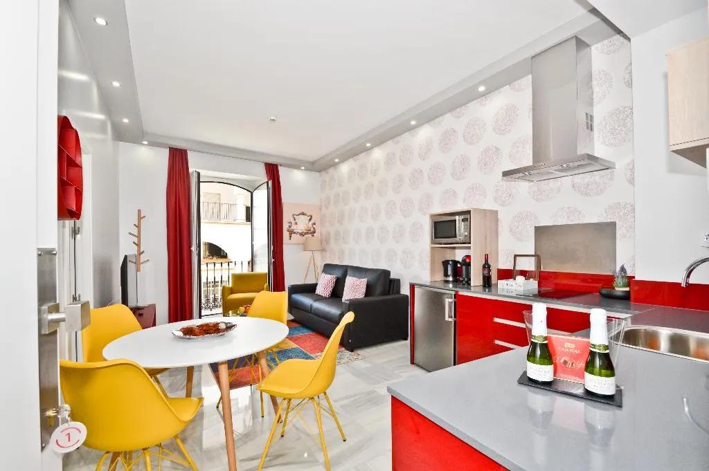 Room, The Zentral Arenal Suites, Seville
