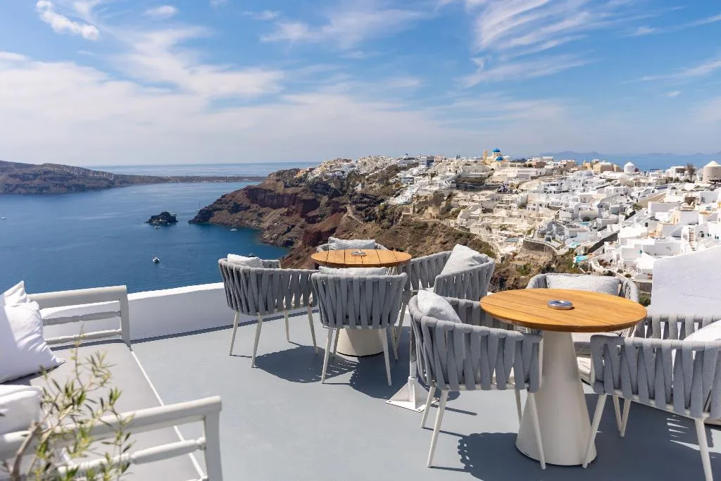 General view, IKIES Santorini, Santorini