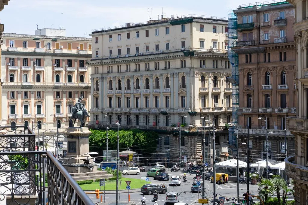 DOUBLE SUPERIOR WITH BALCONY Room, Alma Adry, Naples