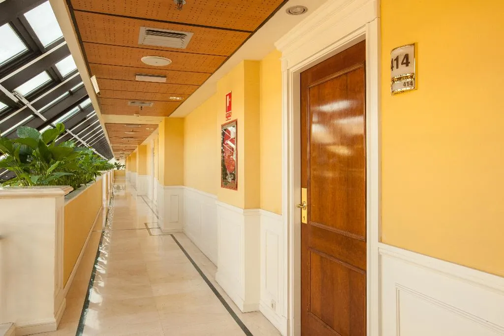 Lobby, Guadalpin Suites, Costa Del Sol