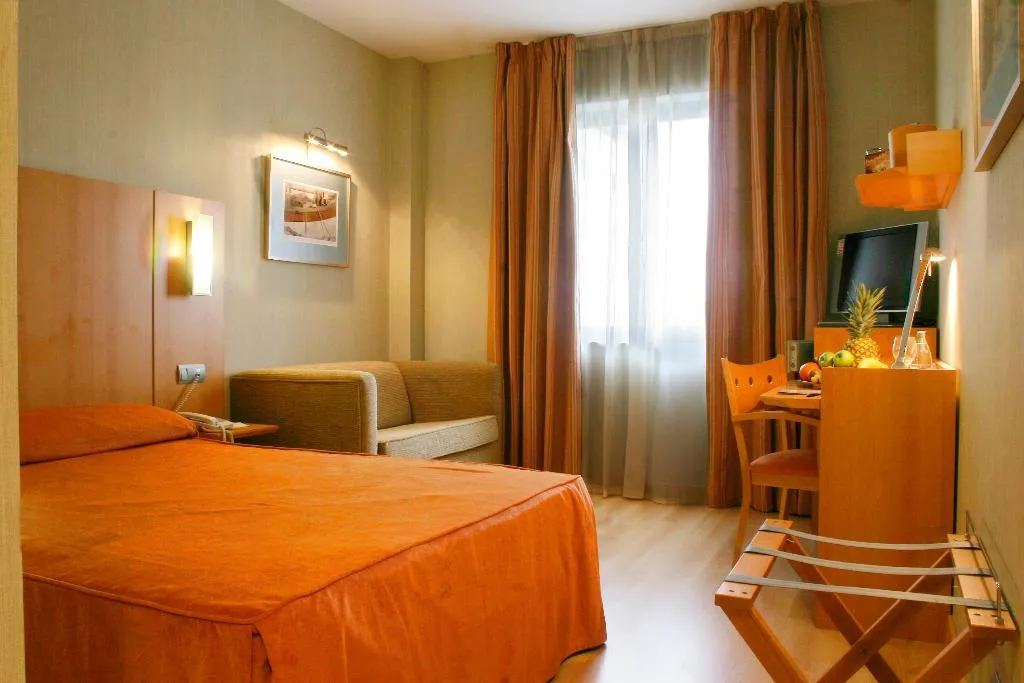 DOUBLE CONNECTING ROOM Room, Posadas de España Cartagena, Costa Blanca