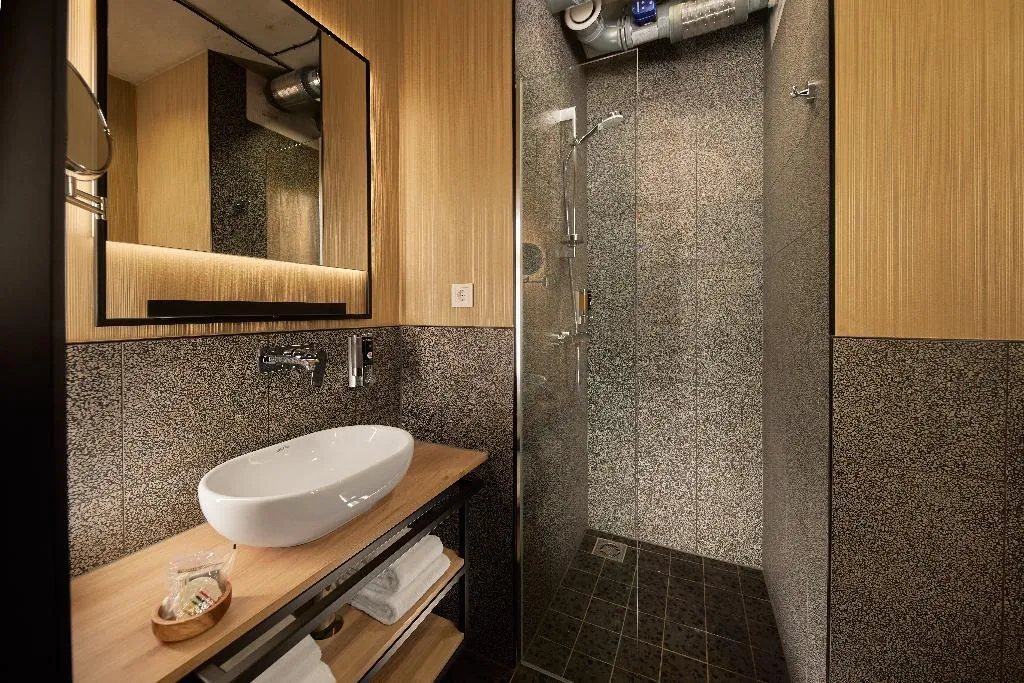 DOUBLE CITY VIEW Room, Inntel Hotels Amsterdam Landmark, Amsterdam
