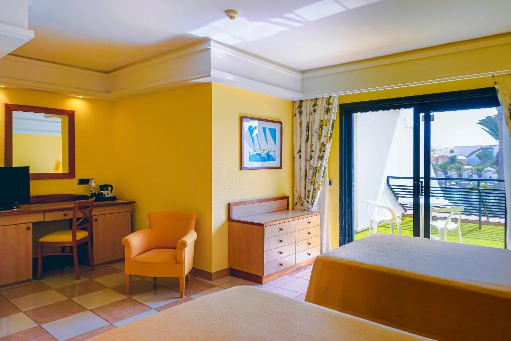 Double or Twin CAPACITY 3 Room, SBH Crystal Beach Hotel & Suites, Fuerteventura