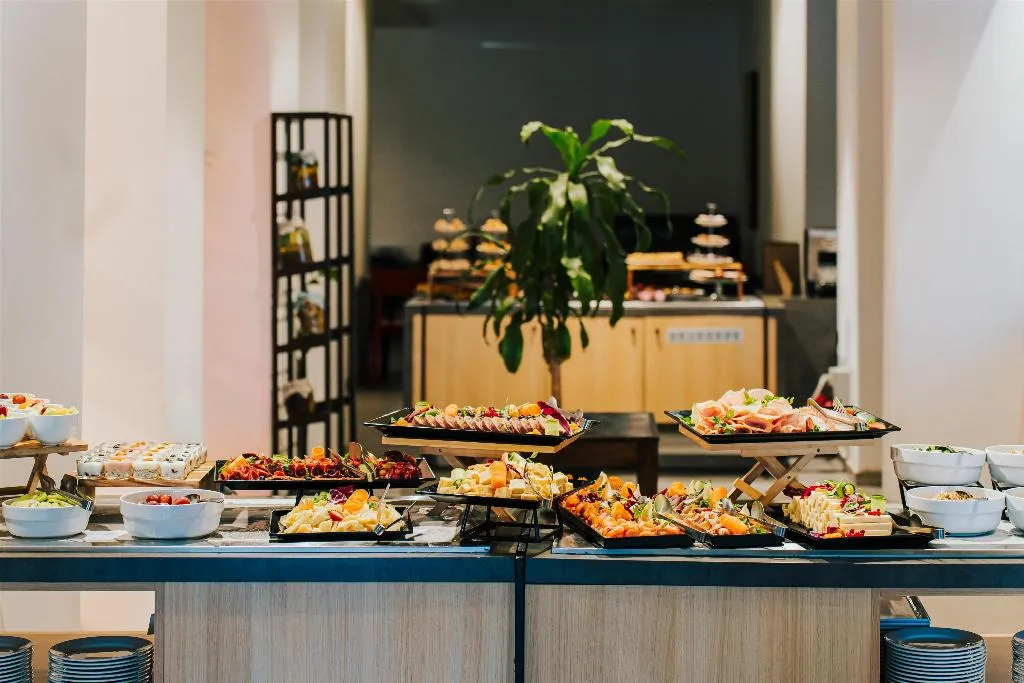 Restaurant, Cavalieri Hotel Malta, by Radisson Individuals, Malta