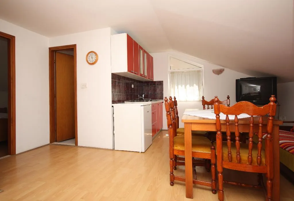 APARTMENT CAPACITY 4 Room, Apartments Katica, Dubrovnik