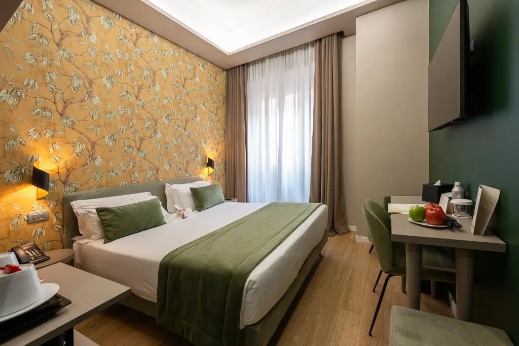 DOUBLE SINGLE USE SUPERIOR Room, Caravita, Rome