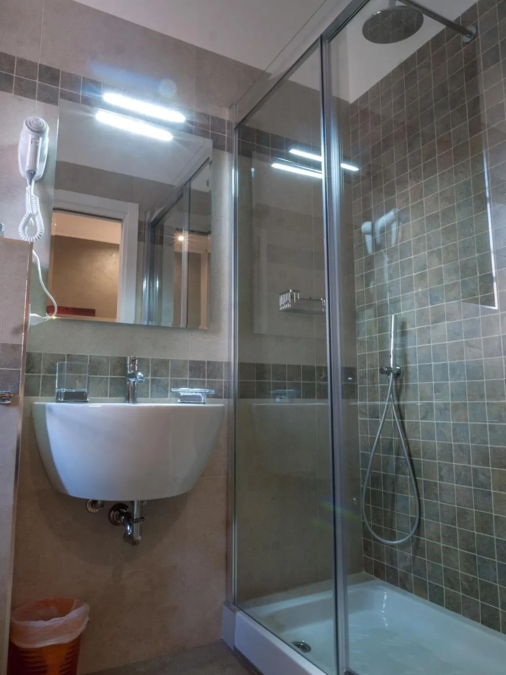 Room, Bed Milano Linate, Milan