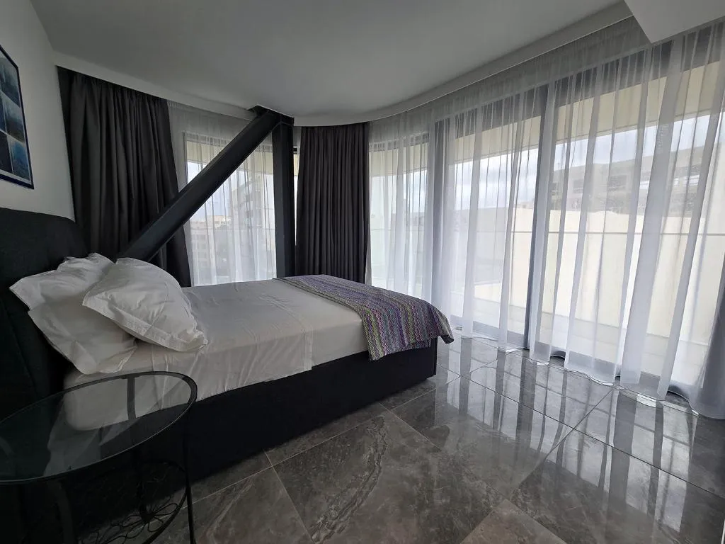 APARTMENT TWO BEDROOMS ONE BATHROOM Room, Mercury Suites - Skydream Getaways, Malta