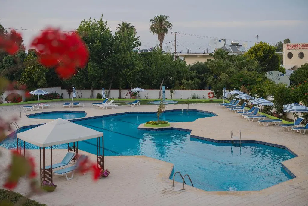 Pool, Happy Days, Rhodes