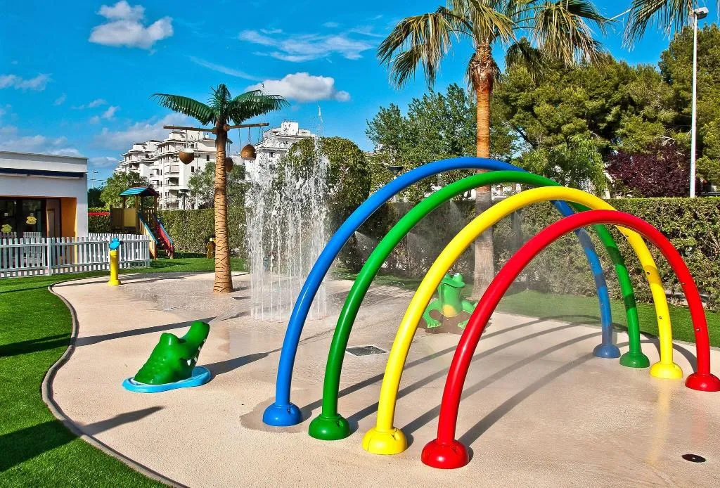 Sports and Entertainment, BQ Delfin Azul, Majorca