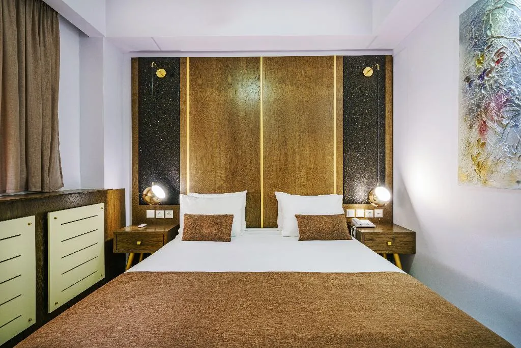 JUNIOR SUITE STANDARD Room, Capsis Hotel Thessaloniki, Halkidiki