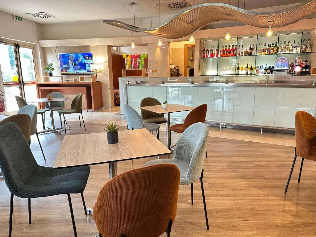 Bar, Novotel Roma Est, Rome
