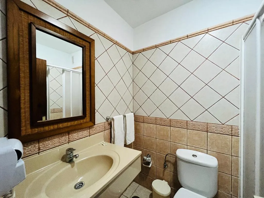 APARTMENT CAPACITY 4 TWO BEDROOMS Room, Apartamentos Frontera, Tenerife