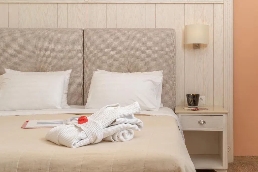 Double or Twin GARDEN VIEW Room, Art Hotel Debono, Corfu