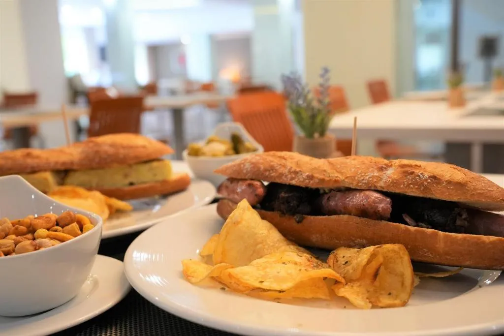 Restaurant, Port Valencia Feria, Valencia