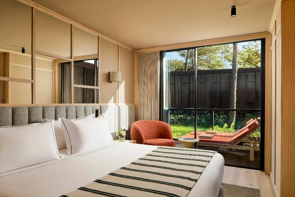 SUITE WITH TERRACE Room, Tivoli Estela Golf & Lodges Porto, Porto