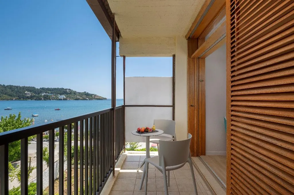 Double or Twin SIDE SEA VIEW Room, Alkyon Hotel Skiathos, Skiathos