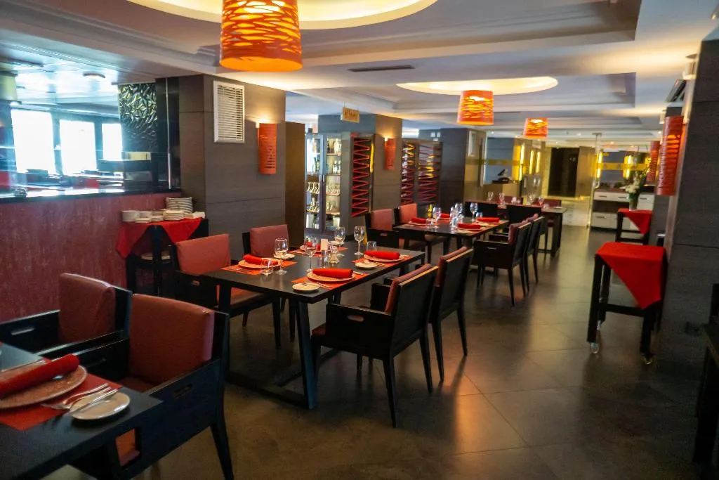 Restaurant, Royal Tulip City Center, Tangier