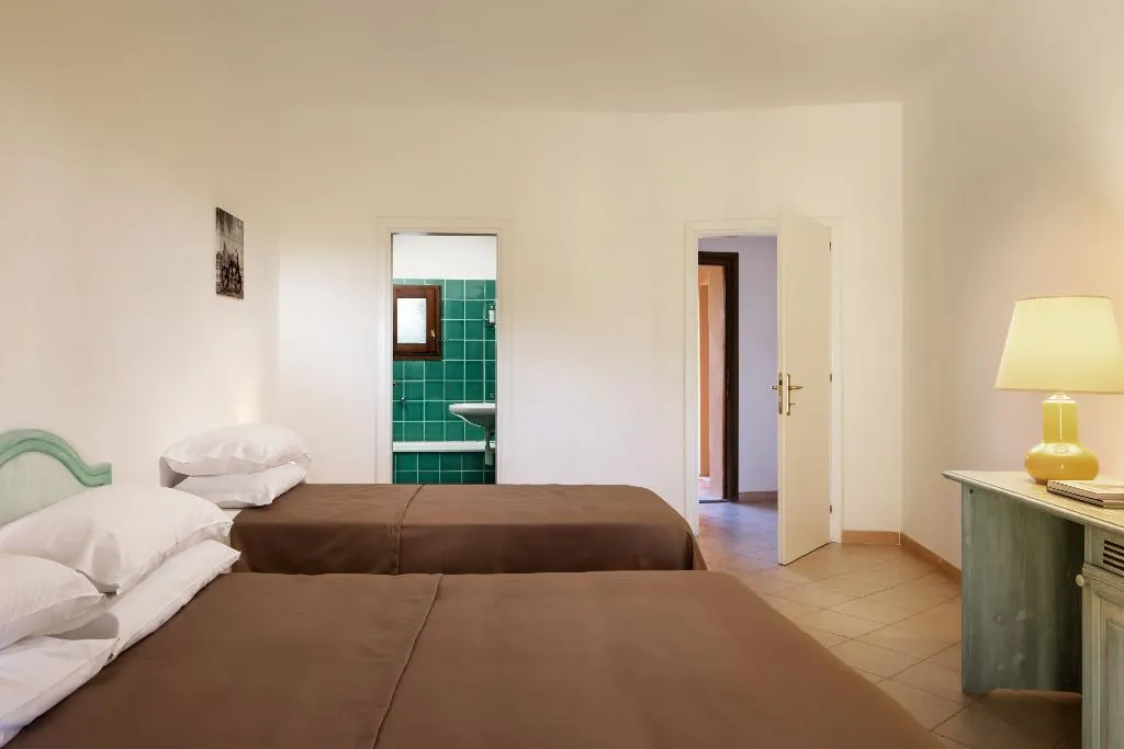 TRIPLE GARDEN VIEW Room, Hotel Sole Mare, Olbia