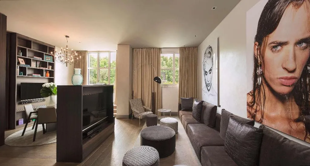 SUITE WITH TERRACE Room, Me Milan Il Duca, Milan