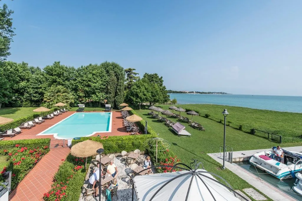 General view, Yachting Hotel Mistral, Milan