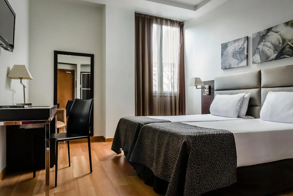 TWIN STANDARD Room, Eurostars Roma Aeterna, Naples