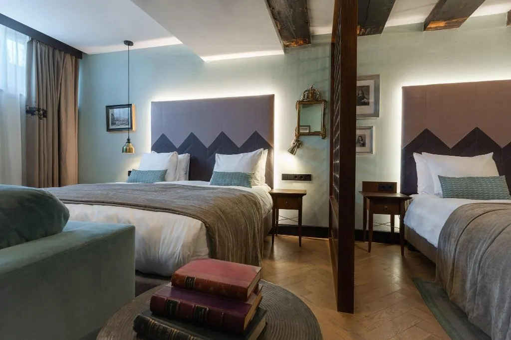 Room, The Hendrick S Hotel, Amsterdam