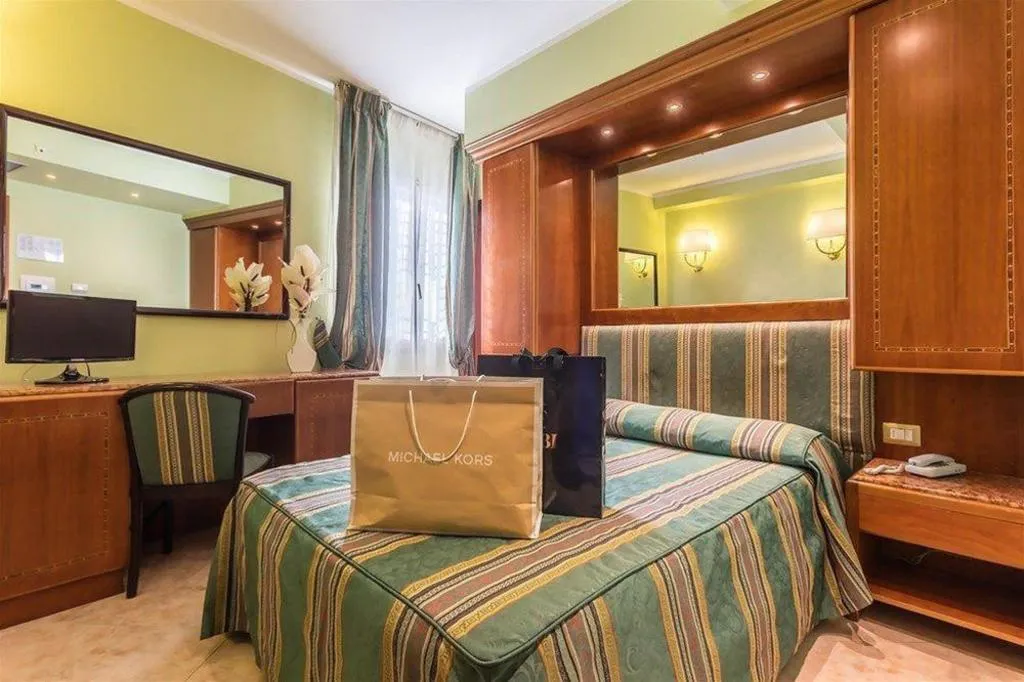 Room, Raeli Hotel Siracusa, Rome