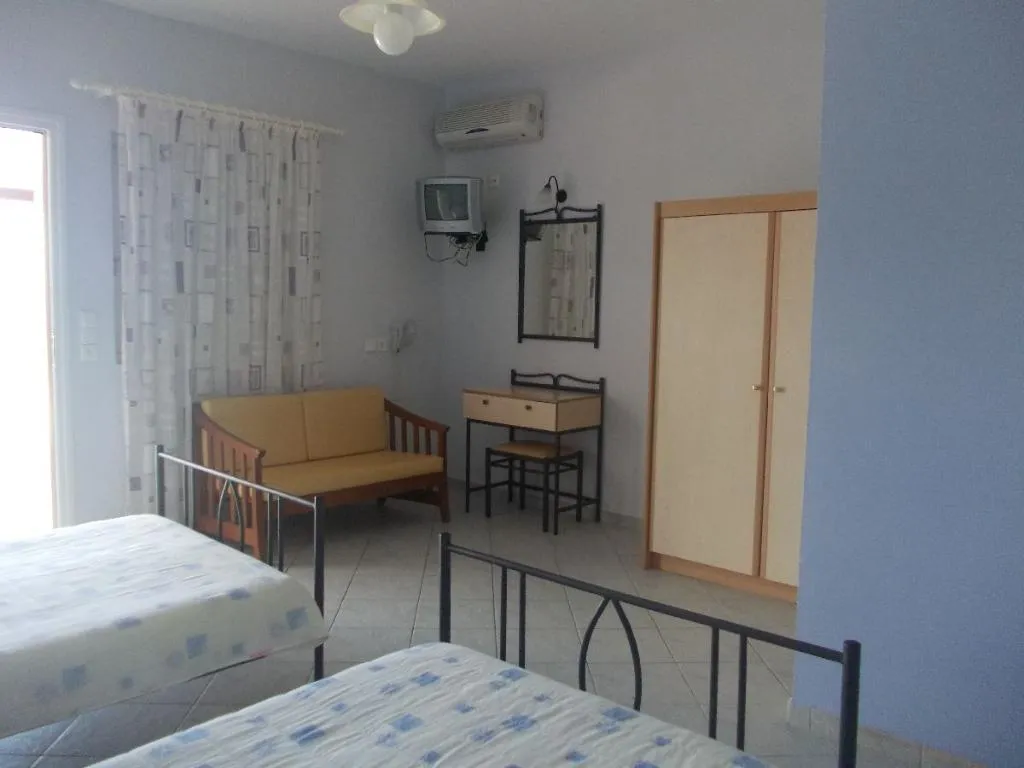 STUDIO STANDARD Room, Vyzantio Apartments, Kefallinia