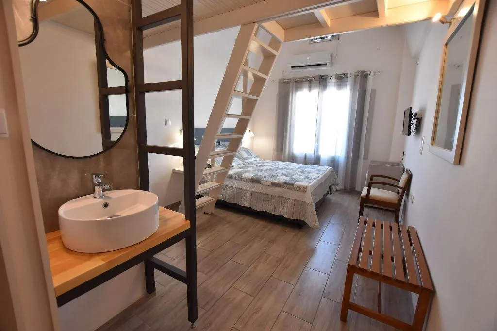 Room, Rodakas Hotel, Santorini
