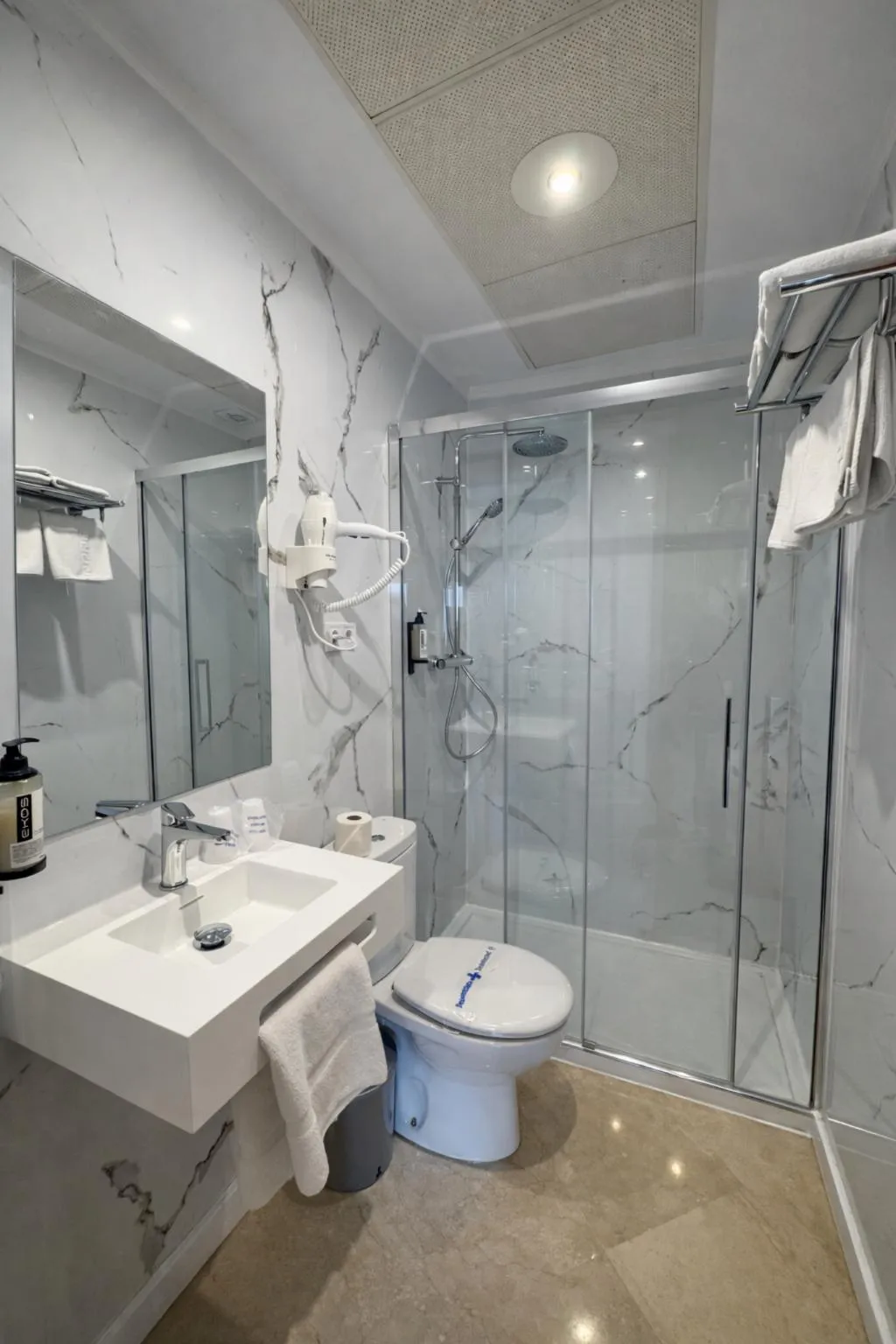 Double or Twin STANDARD Room, Duquesa Hotel, Seville