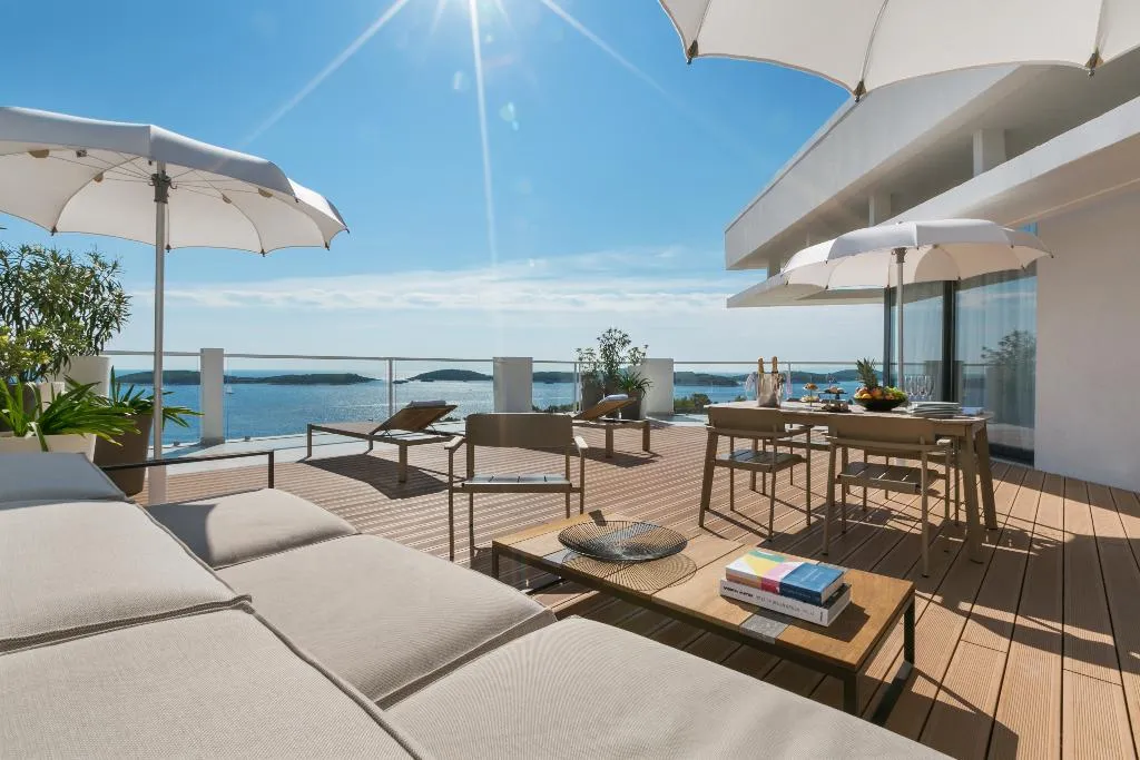SUITE LUXURY TWO BEDROOMS Room, Amfora Hvar Grand Beach Resort, Split