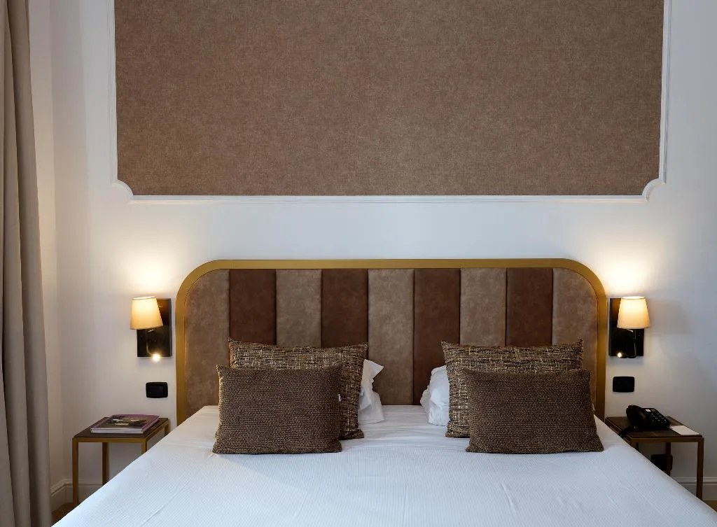 DOUBLE SUPERIOR WITH TERRACE Room, Grand Hotel Tiberio, Rome