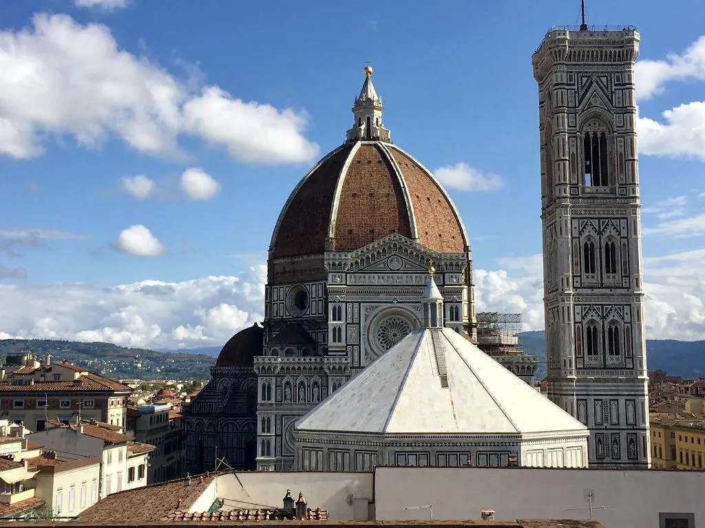 Room, Il Perseo, Florence
