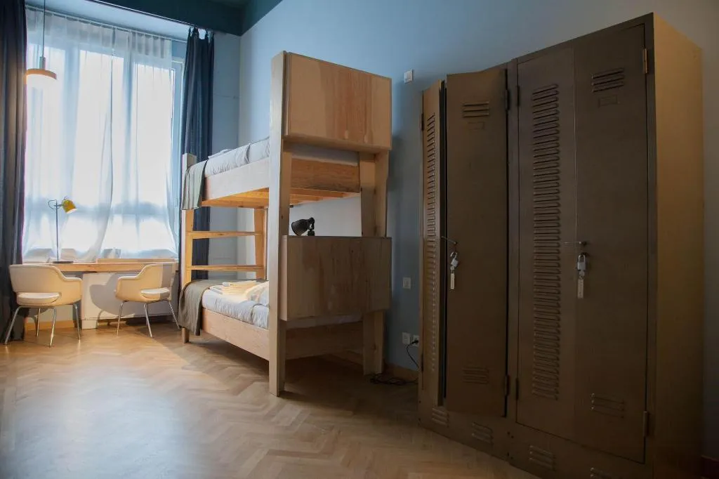 Room, Casa Base, Milan