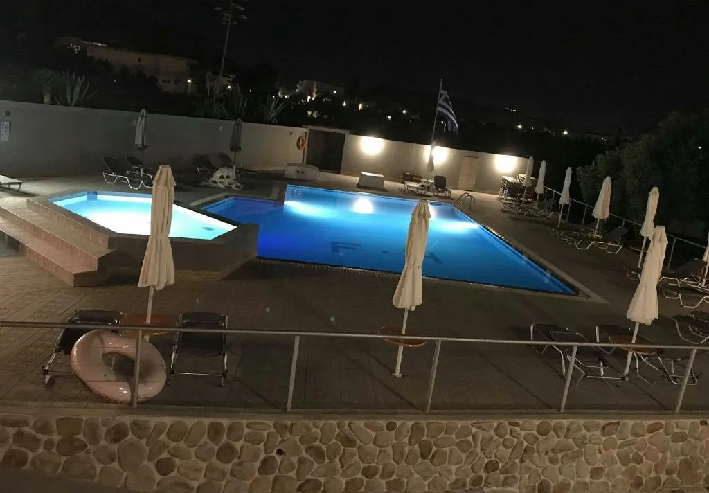 Pool, Family House, Rhodes