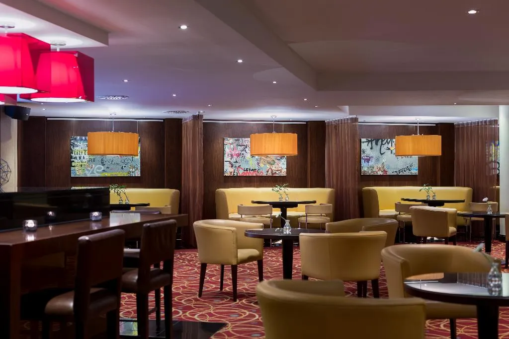 Bar, Renaissance Amsterdam Hotel, Amsterdam