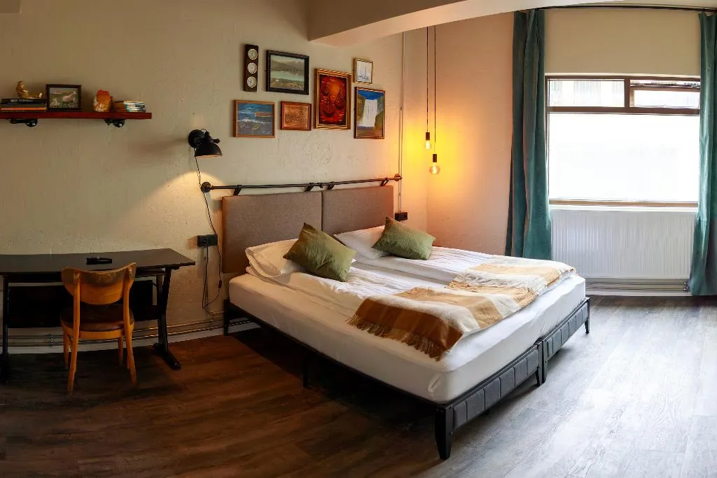 DOUBLE CLASSIC Room, Kex Hostel, Reykjavik