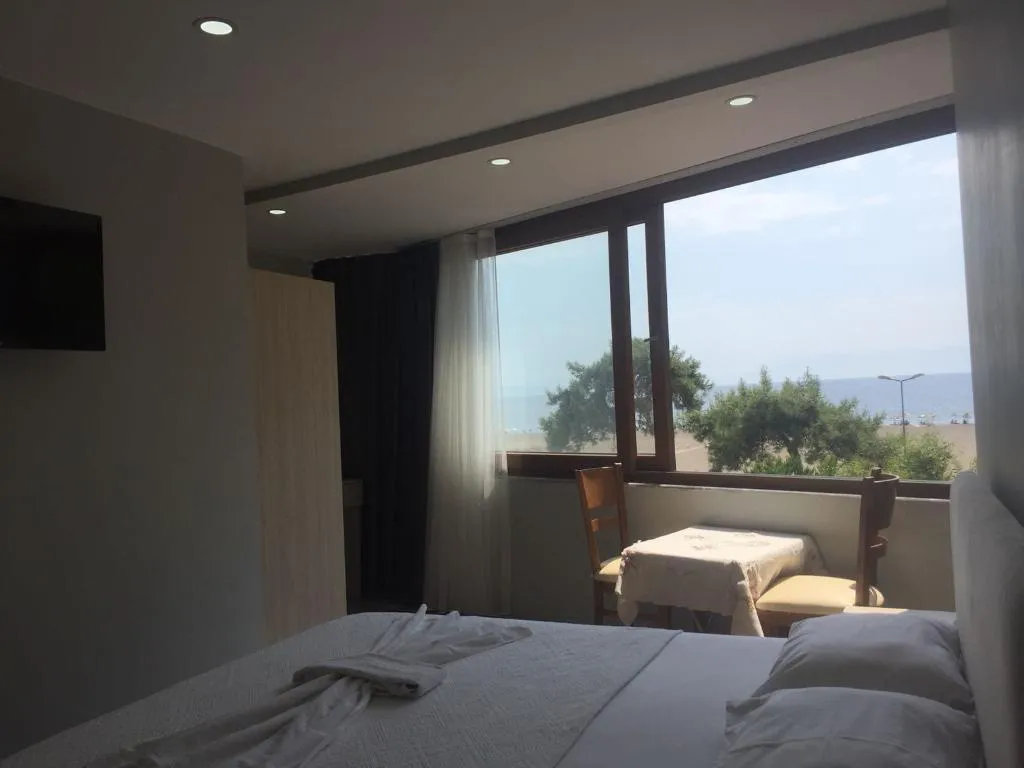 TRIPLE DELUXE Room, Selim Sultan Otel, Izmir