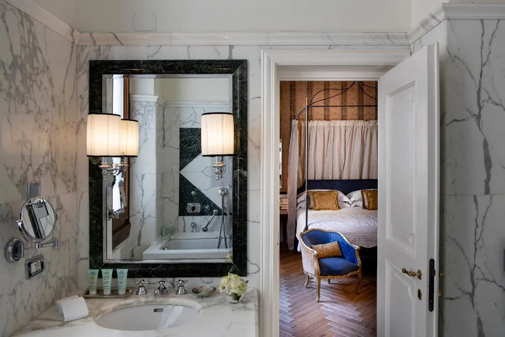 JUNIOR SUITE STANDARD Room, Helvetia & Bristol Firenze - Starhotels Collezione, Florence