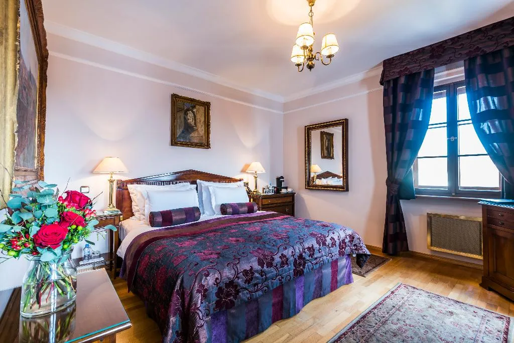Double or Twin DELUXE Room, Golden Well, Prague