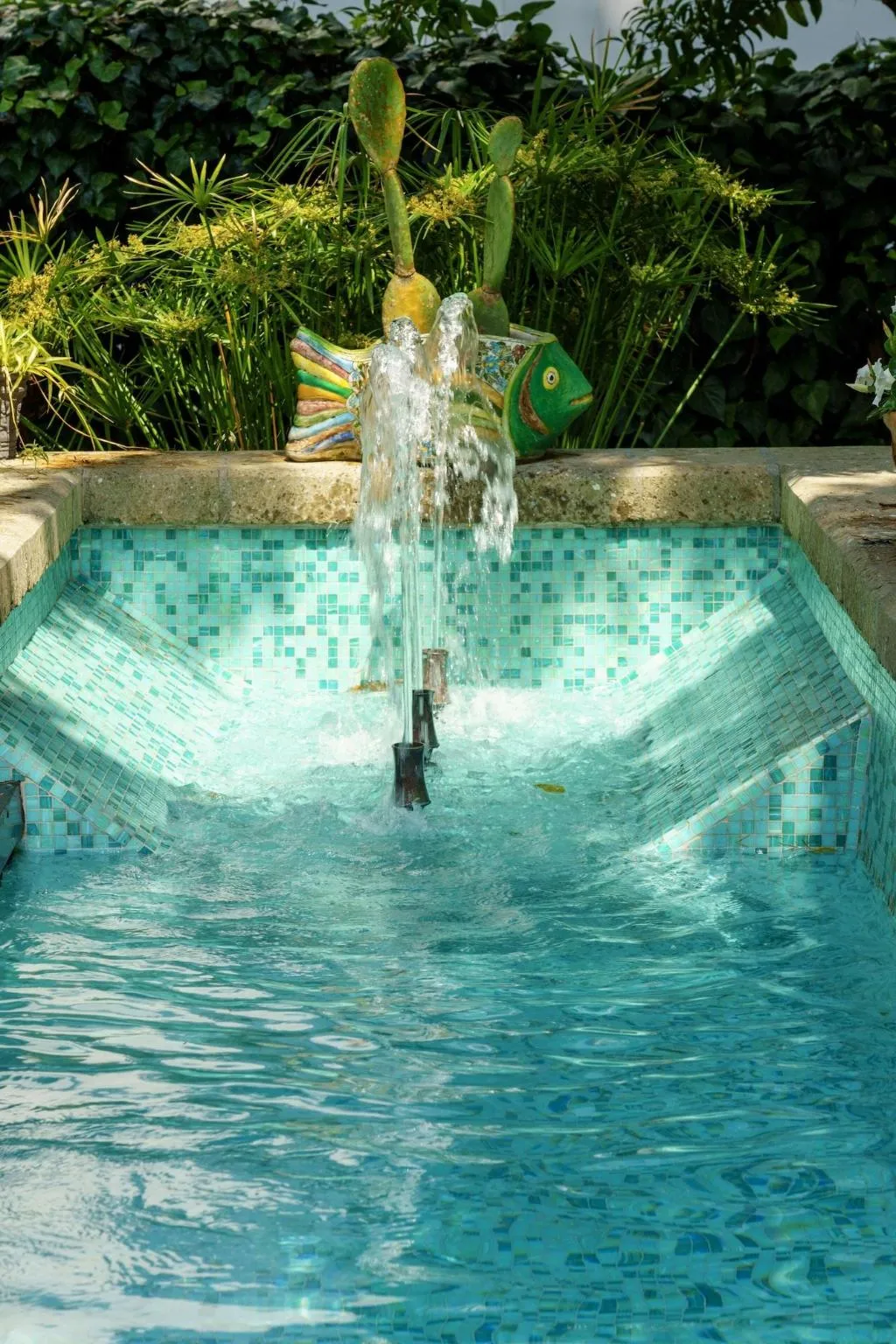 Sports and Entertainment, Villa Manning Relais, Naples