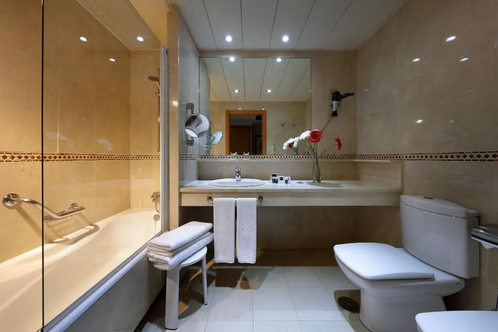 DOUBLE HONEYMOON Room, Exe Plaza, Madrid