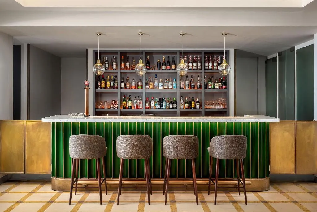 Bar, Hotel Baía, Lisbon