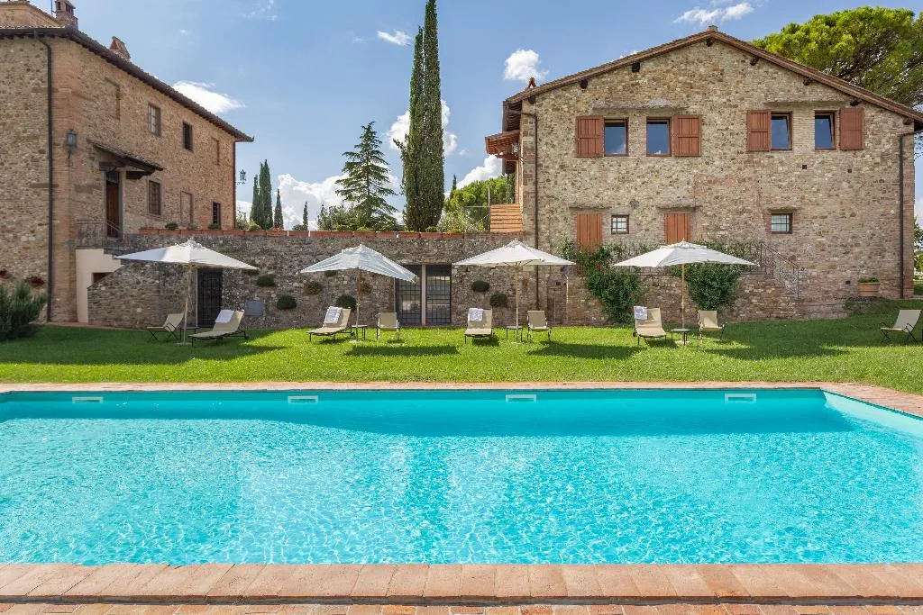 Pool, Fattoria Querceto, Florence